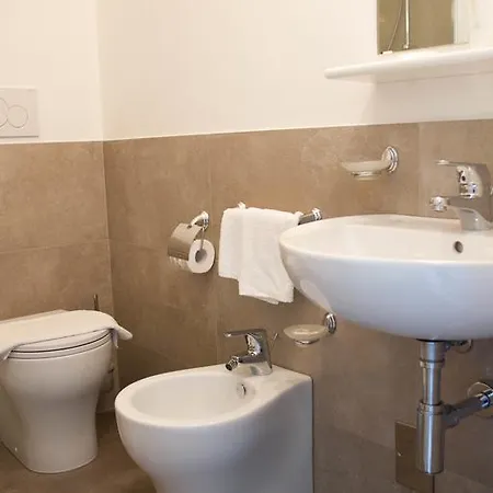Arianna Hotel