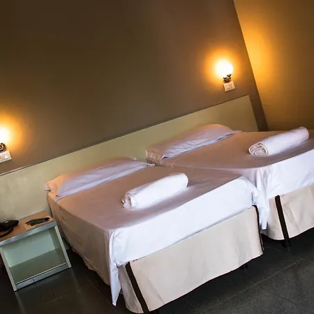 Arianna Hotel 2*